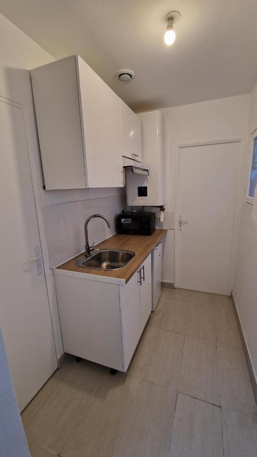 Le 23 Aparthotel Colombes  Ngoại thất bức ảnh